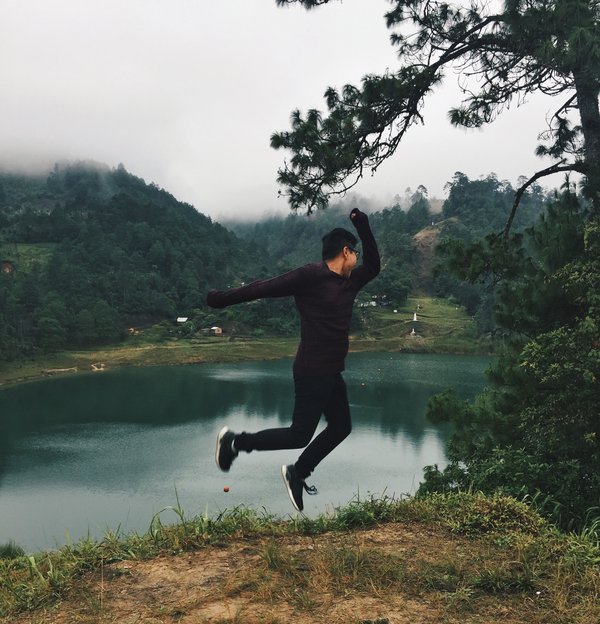 How to Use Technology to Enhance Outdoor Adventure Trips?