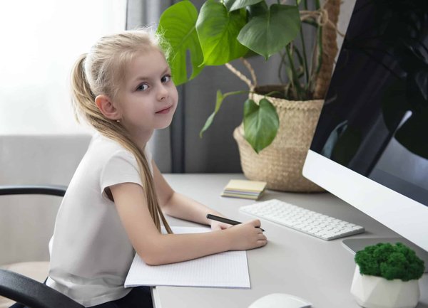 How to Create an Engaging Curriculum with Virtual Field Trips?